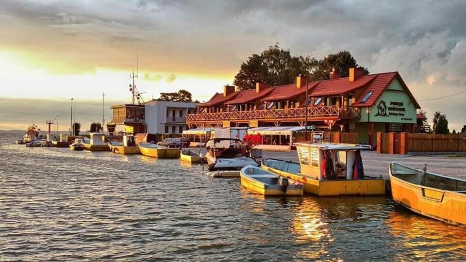Pokoje Goscinne Zielony Dom Frombork Ngoại thất bức ảnh